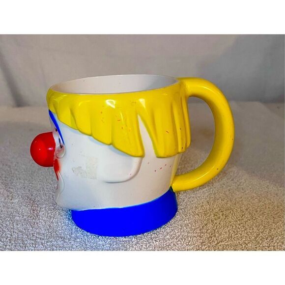 Vintage Circus Clown Yellow Hair Mug Ringling Bros Plastic Mug Cup - Picture 2 of 10